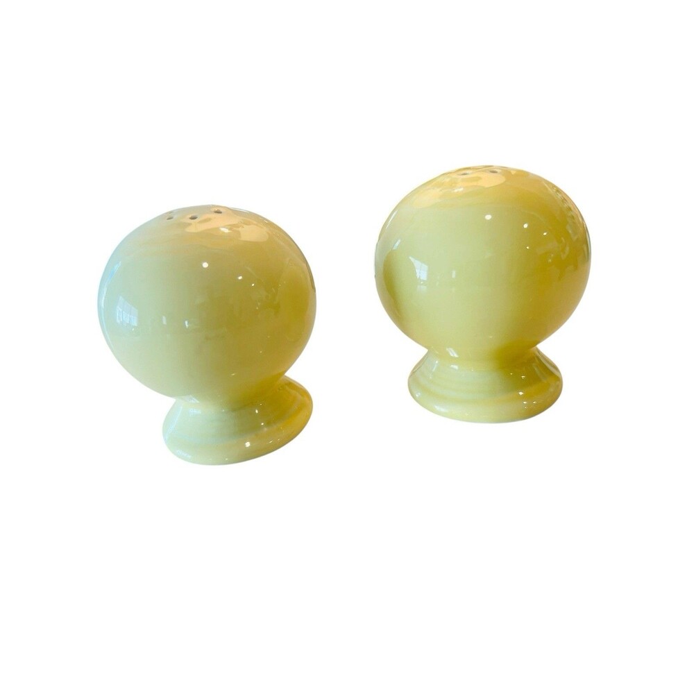 Fiesta Ware Globe Salt & Pepper Shakers Yellow Ceramic Homer Laughlin EUC